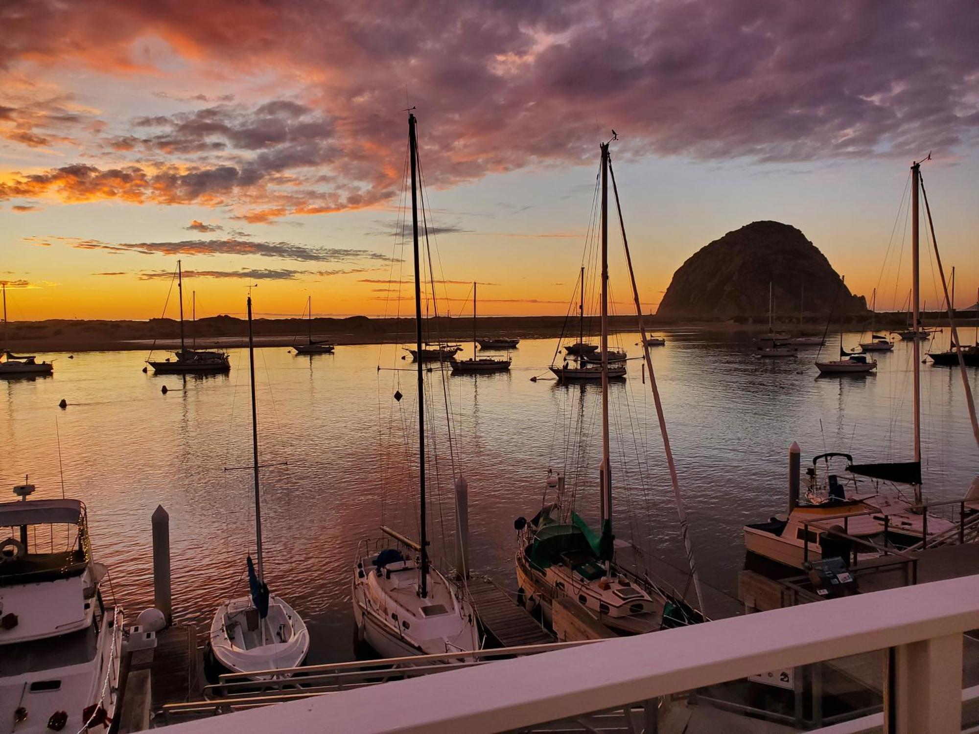 Gray'S Inn & Gallery Morro Bay Exterior photo