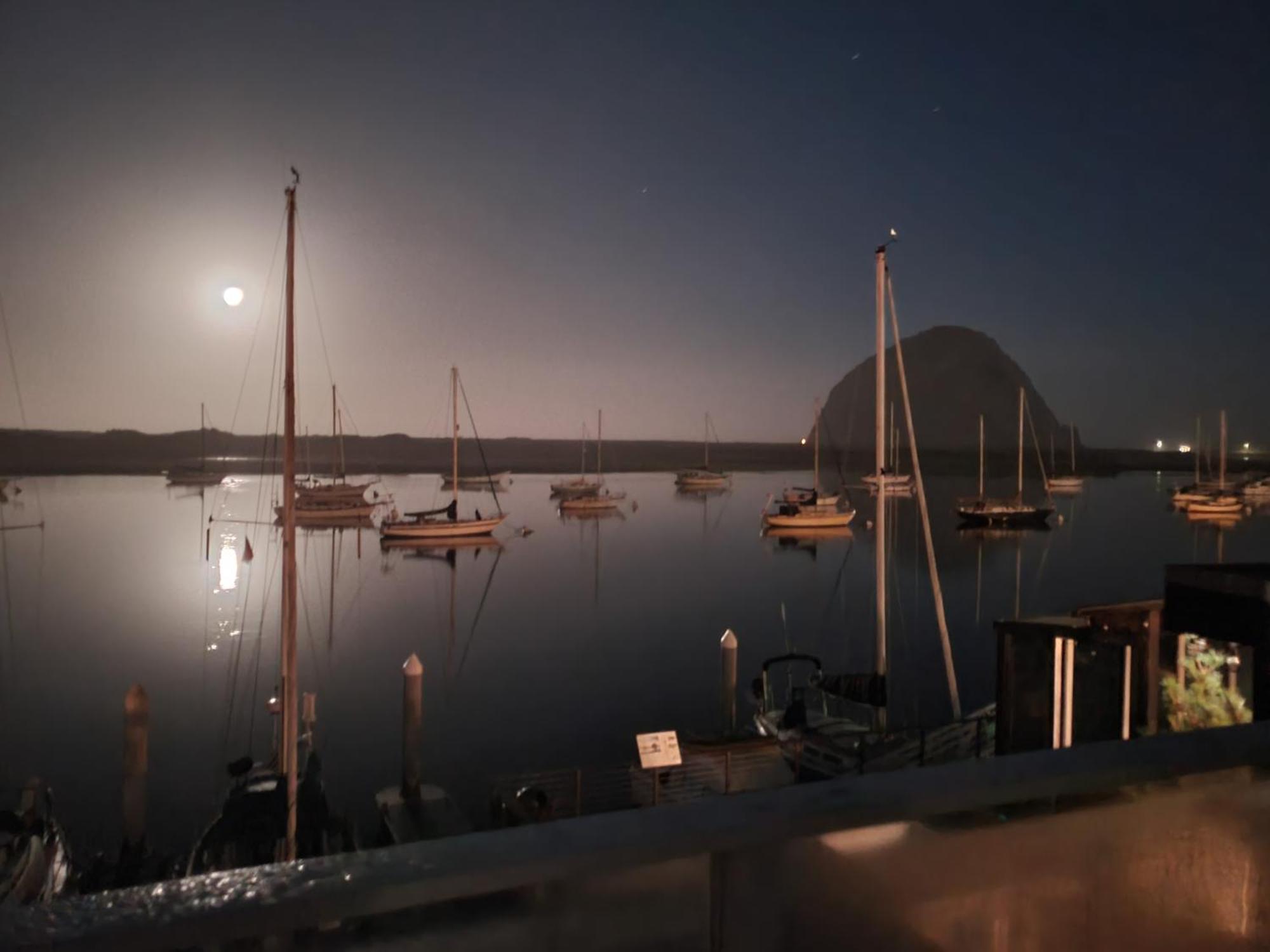 Gray'S Inn & Gallery Morro Bay Exterior photo